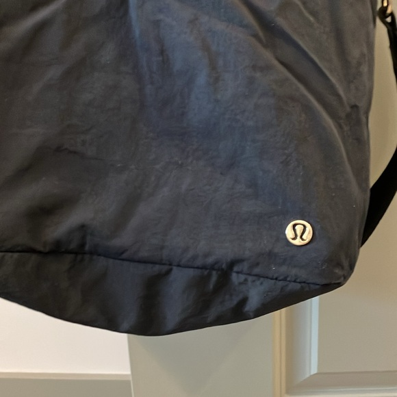 Lululemon Lot Black On My Level Bag 2.0 19L Belt Everywhere Belt bag - Picture 4 of 11